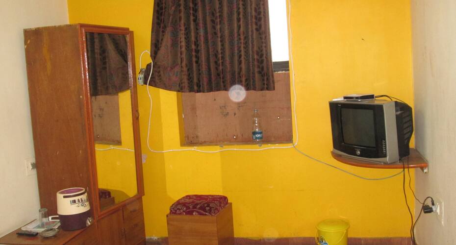 Hotel Madhur Palace, Ahmedabad 5